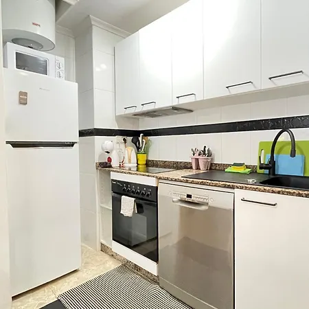 Apartment Superior La Playa! 3 Bedrooms! 2 Baths! Air Condition! Side Sea View! *