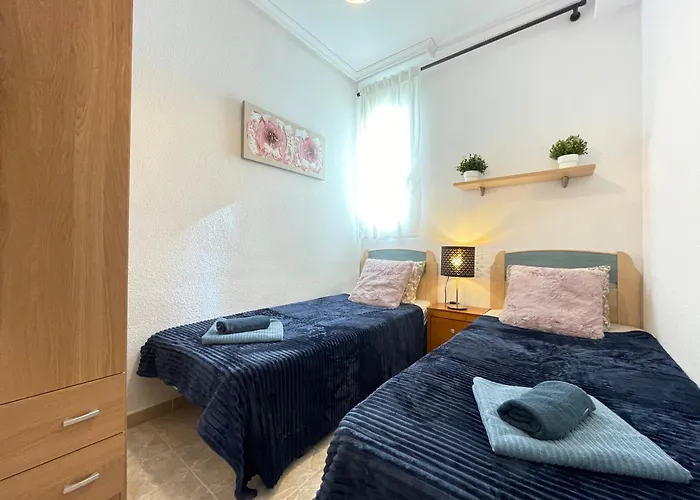 公寓 Superior La Playa! 3 Bedrooms! 2 Baths! Air Condition! Side Sea View!