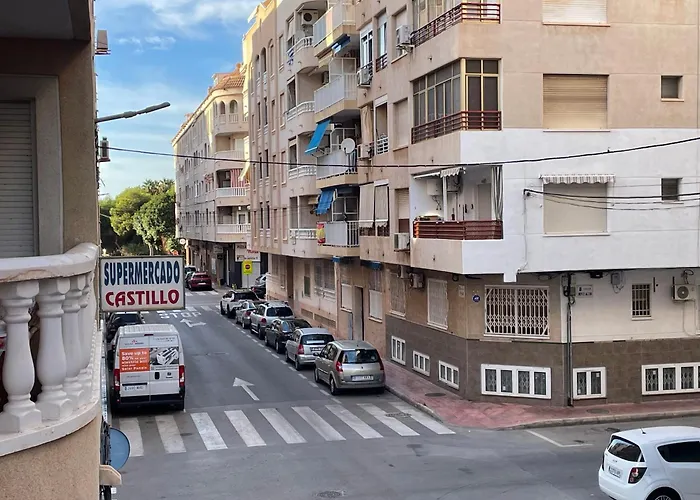 Superior La Playa! 3 Bedrooms! 2 Baths! Air Condition! Side Sea View! 公寓