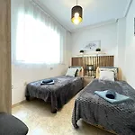 Superior La Playa! 3 Bedrooms! 2 Baths! Air Condition! Side Sea View! Διαμέρισμα *
